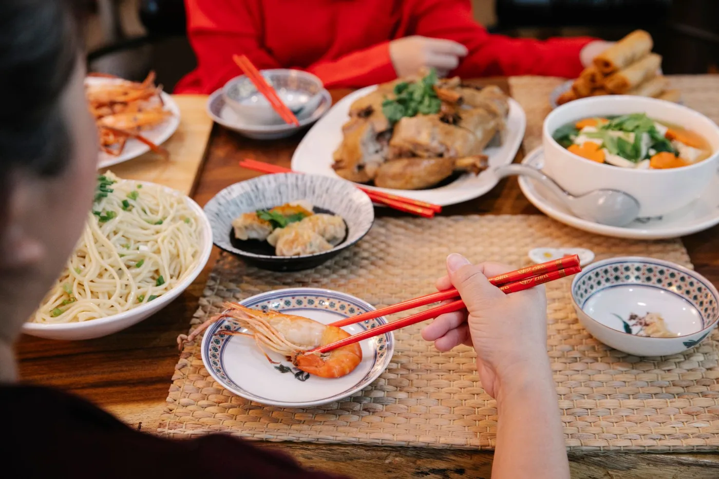 Chu Xi: Chinese New Year’s Eve and the Heart of Family Reunion history, food, and modern traditions