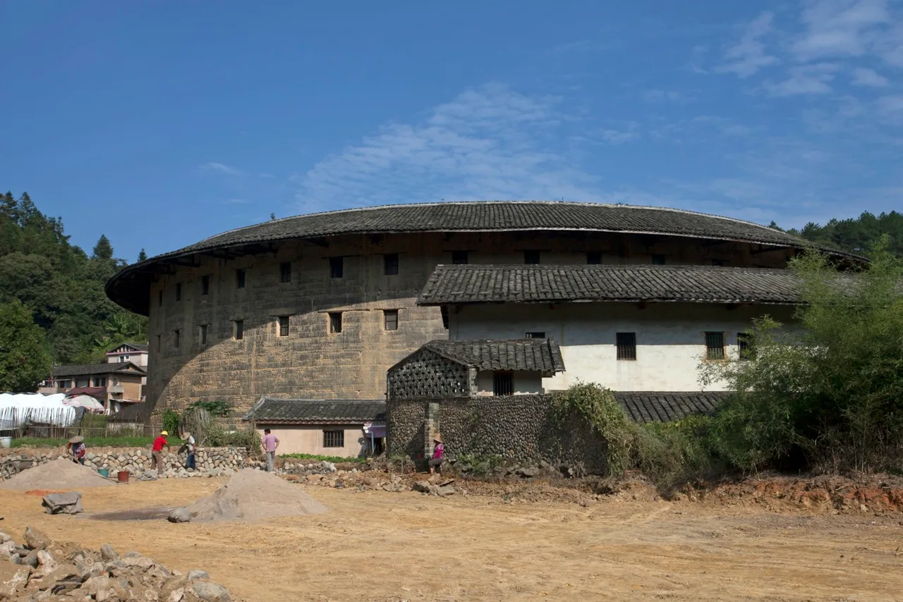 Fujian Tulou: China’s Earthen Roundhouses of Family, Defense, and Shared Life — featured image for TodayChinese