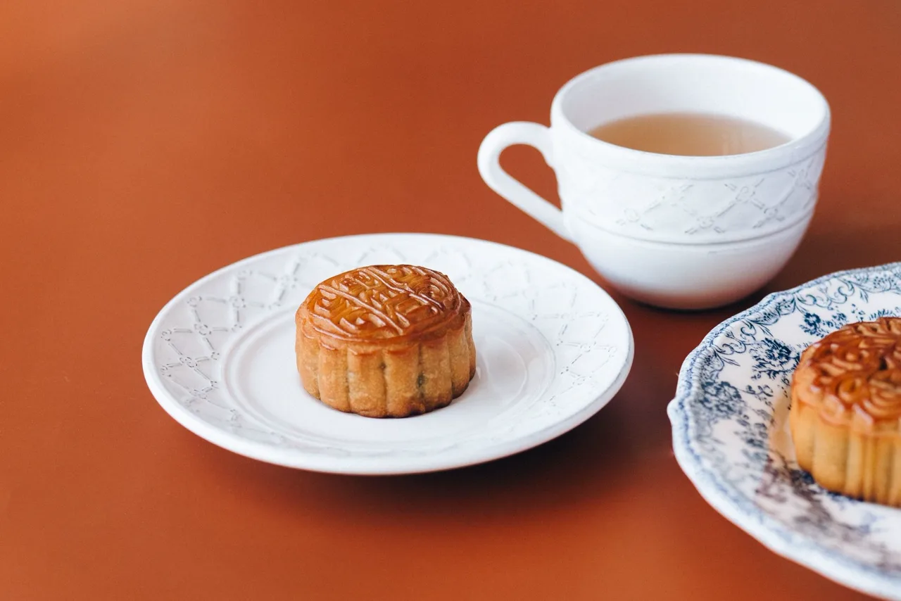 Mid-Autumn Mooncakes: Why a Small Pastry Carries Family, Gifts, and Memory — article body image for TodayChinese